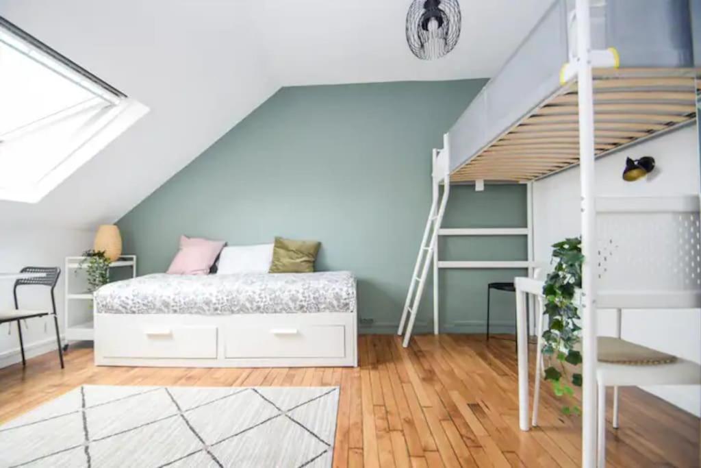 Disponible - Appartement Entier - 10Mn Rer B Aeroport Cdg - Paris Gare Du Nord, T11 Express, Le Bourget, Tout Equipe, Netflix Gratuit, 3 Personnes, 4Eme Etage, Escaliers, Parc Des Expositions, Parking Rue Gratuit Apres 19H Drancy Eksteriør bilde