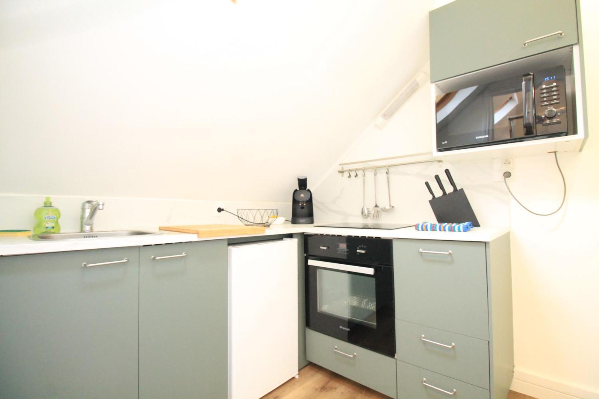 Disponible - Appartement Entier - 10Mn Rer B Aeroport Cdg - Paris Gare Du Nord, T11 Express, Le Bourget, Tout Equipe, Netflix Gratuit, 3 Personnes, 4Eme Etage, Escaliers, Parc Des Expositions, Parking Rue Gratuit Apres 19H Drancy Eksteriør bilde